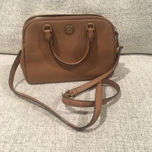 Authentic Tory Burch Robinson Pebbled Satchel